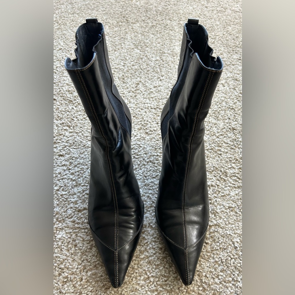 Cole Haan Black Leather Pull On Stretch Ankle Boot (9) - Picture 2 of 8